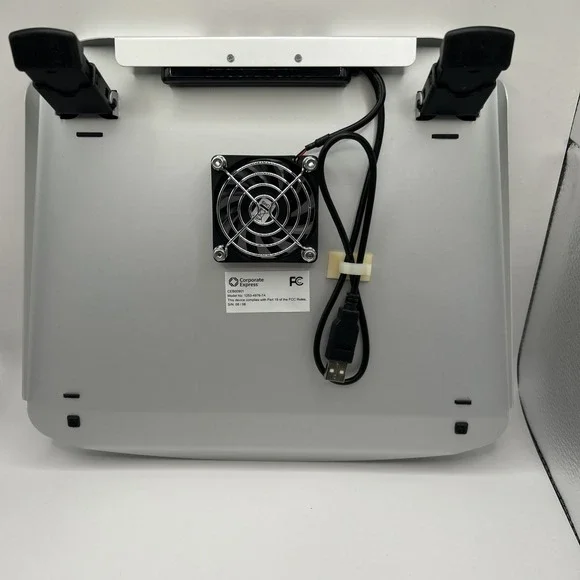 Corporate Express Cooling Stand With Hub - Picture 3 of 6